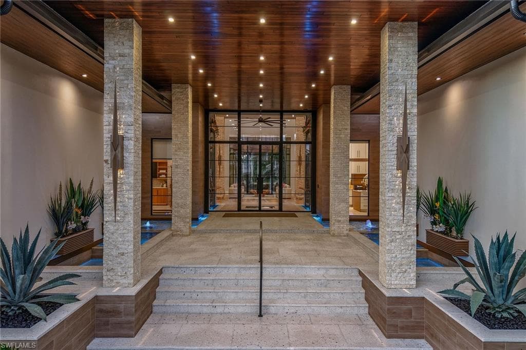 1598 Heights Ct, Marco Island, FL 34145-3