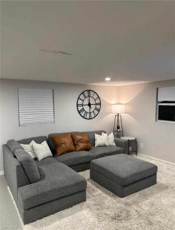 1635 Lowell Ct, Fort Myers, FL 33907-5