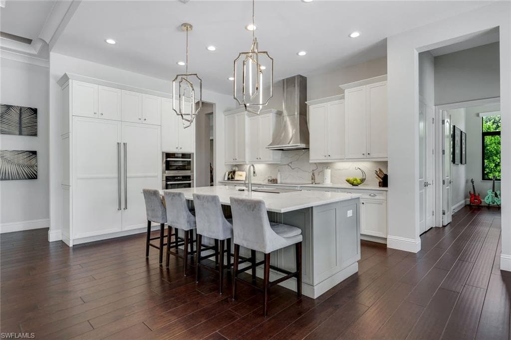 5861 Napa Woods Way, Naples, FL 34116-10