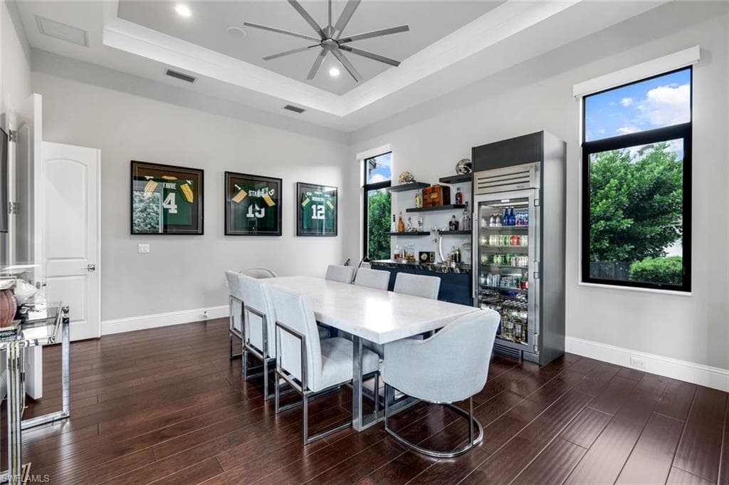 5861 Napa Woods Way, Naples, FL 34116-15