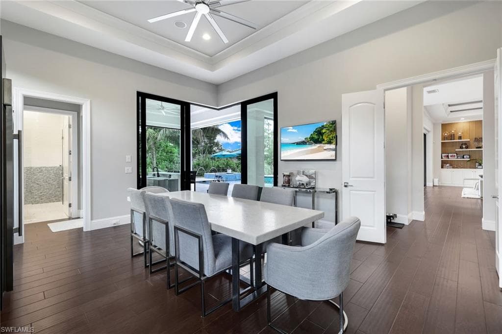 5861 Napa Woods Way, Naples, FL 34116-16