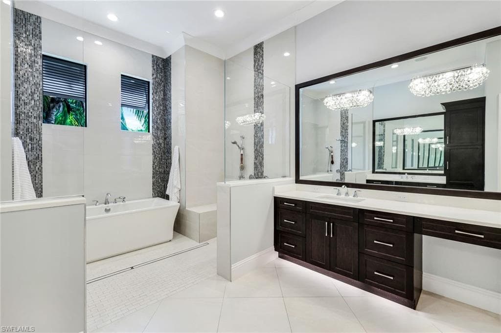 5861 Napa Woods Way, Naples, FL 34116-21