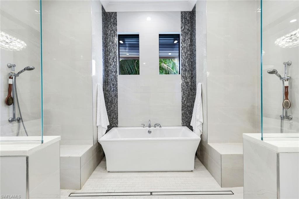 5861 Napa Woods Way, Naples, FL 34116-22