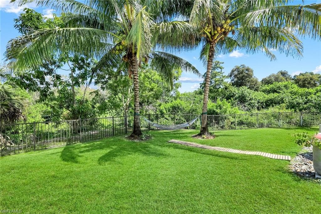5861 Napa Woods Way, Naples, FL 34116-40