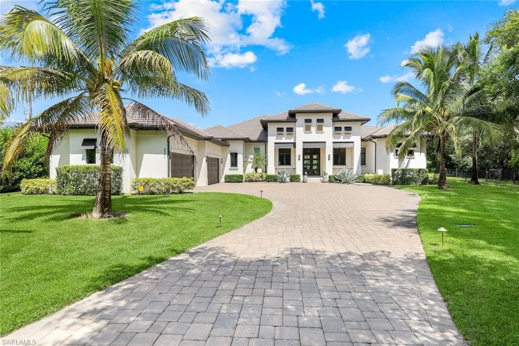 5861 Napa Woods Way, Naples, FL 34116-49