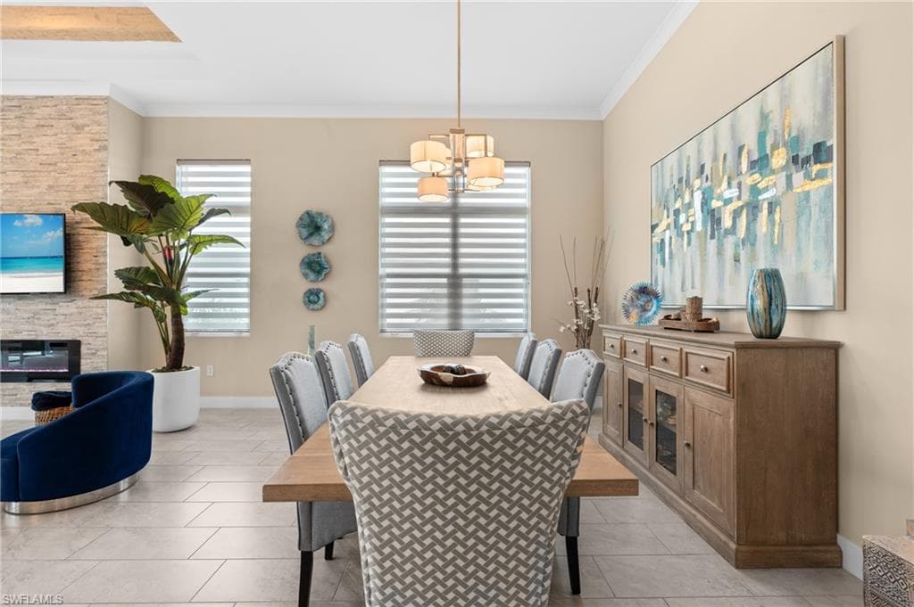 3671 Sapphire Cove Cir, Naples, FL 34114-8