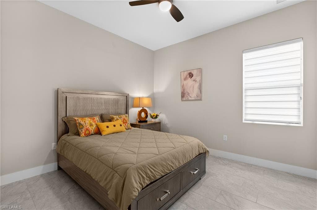 3671 Sapphire Cove Cir, Naples, FL 34114-23