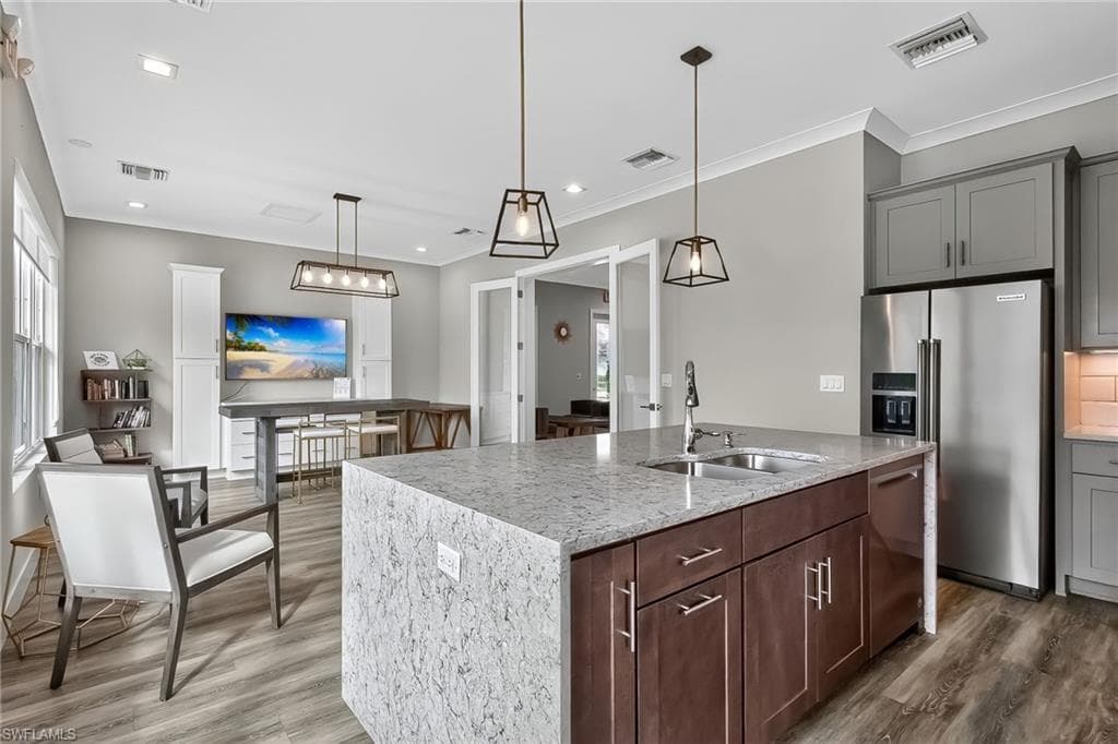 3671 Sapphire Cove Cir, Naples, FL 34114-44