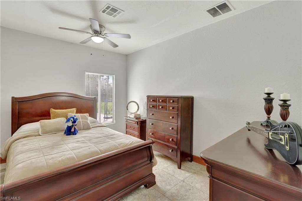 227 Hunting Club Ave, Clewiston, FL 33440-18