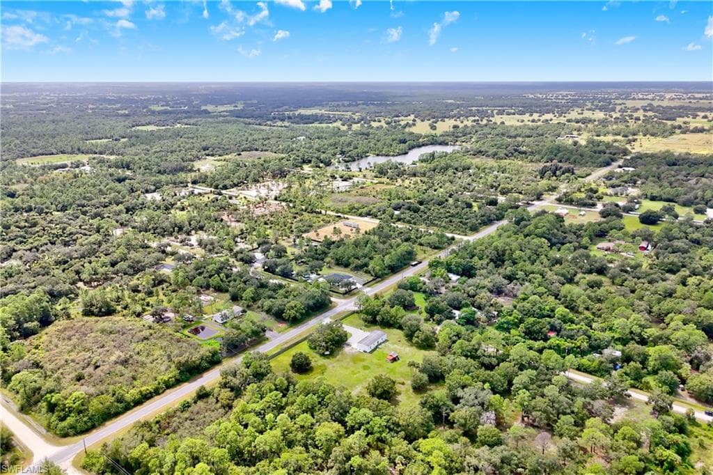 227 Hunting Club Ave, Clewiston, FL 33440-25
