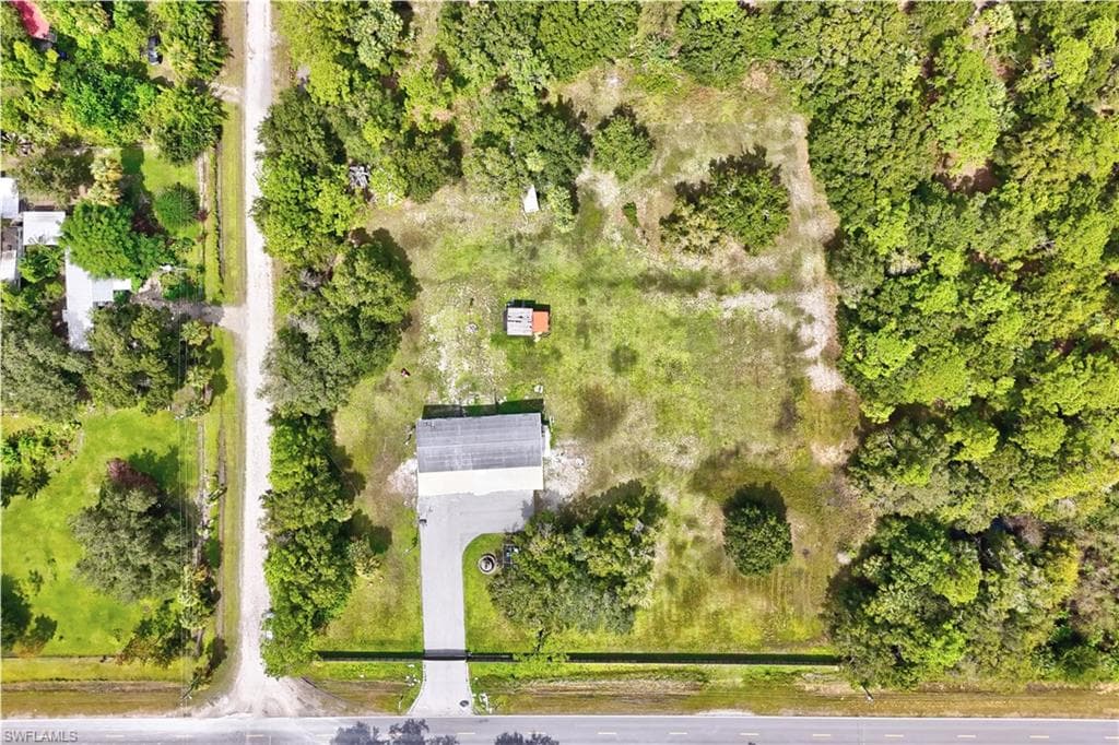 227 Hunting Club Ave, Clewiston, FL 33440-3