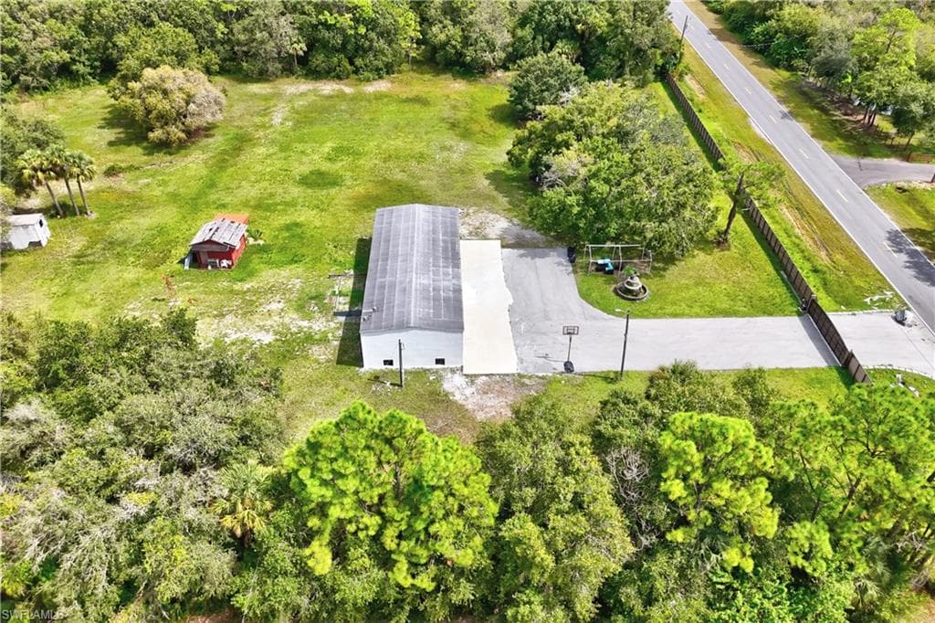227 Hunting Club Ave, Clewiston, FL 33440-4