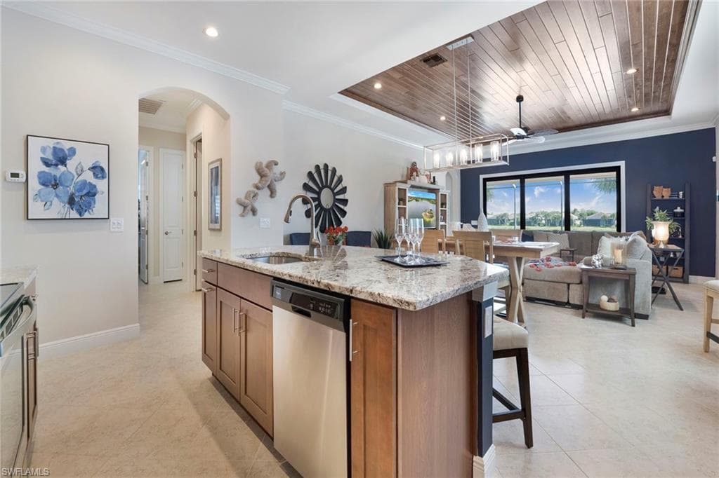 1410 Redona Way, Naples, FL 34113-18