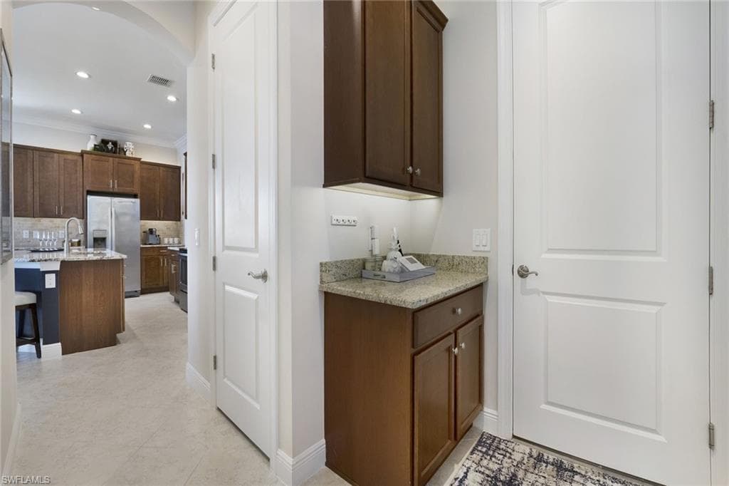 1410 Redona Way, Naples, FL 34113-29