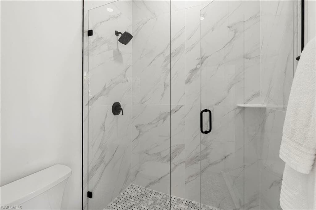 101 Amblewood Ln 1-104, Naples, FL 34105-21