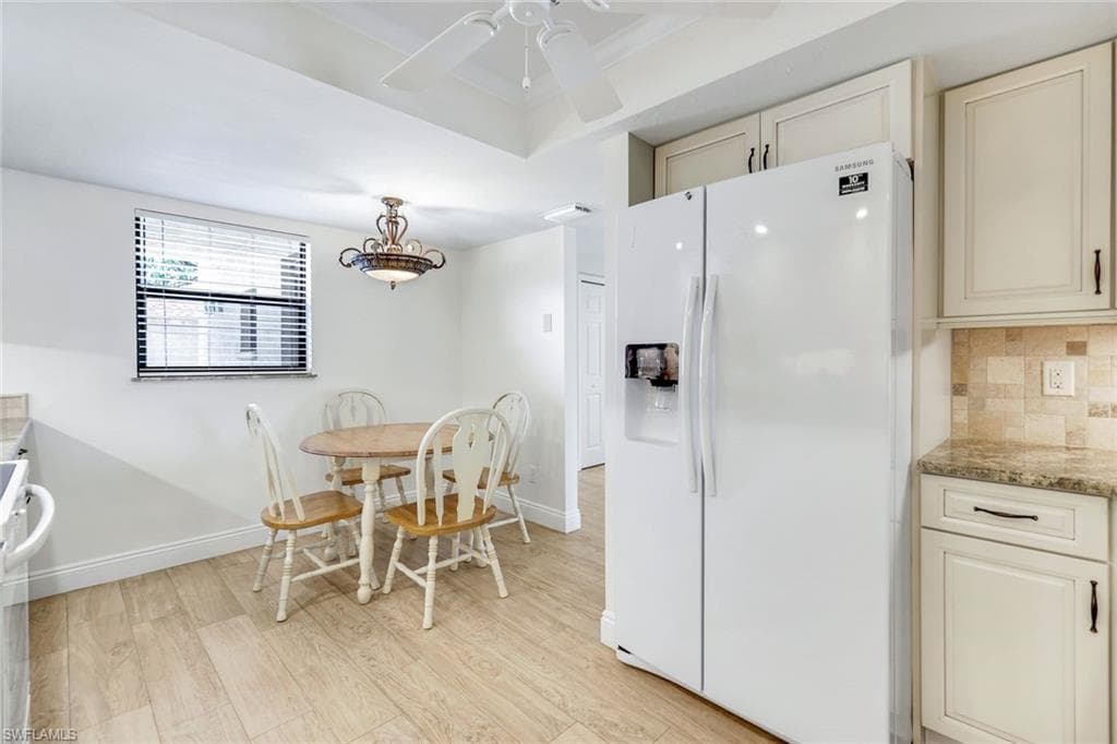 529 Lake Louise Cir 101, Naples, FL 34110-12