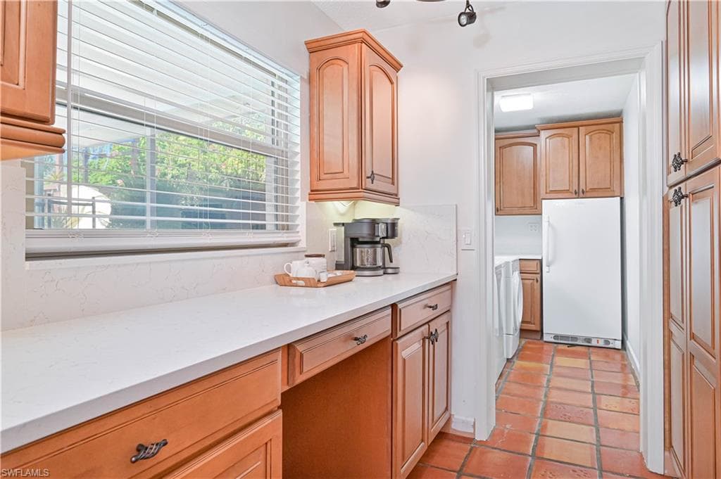 3393 Malaga Way, Naples, FL 34105-14