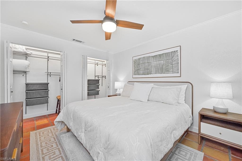 3393 Malaga Way, Naples, FL 34105-19