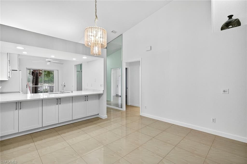 2325 Hidden Lake Dr 3802, Naples, FL 34112-18