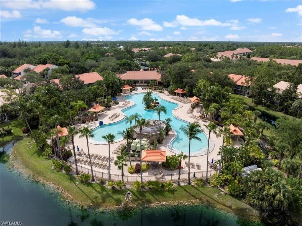 2325 Hidden Lake Dr 3802, Naples, FL 34112-40