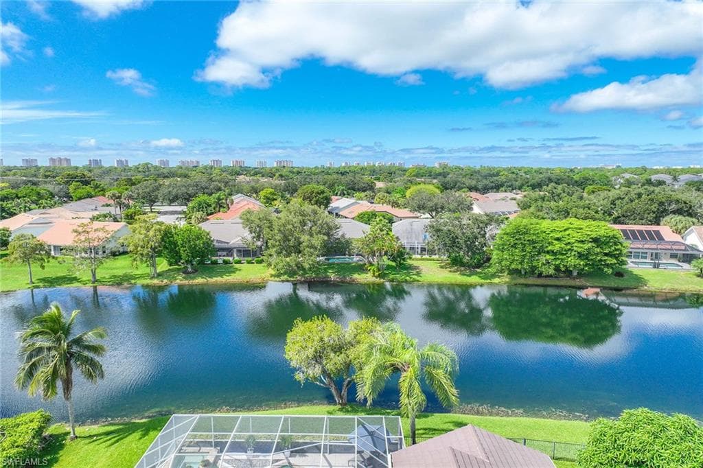7653 Ponte Verde Way, Naples, FL 34109-2