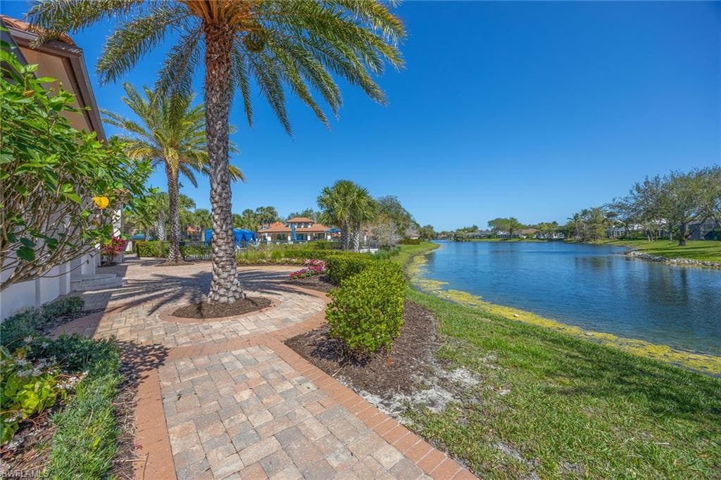 7653 Ponte Verde Way, Naples, FL 34109-38