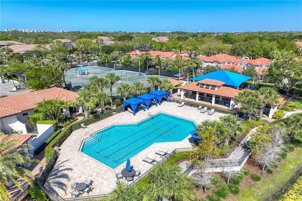 7653 Ponte Verde Way, Naples, FL 34109-48