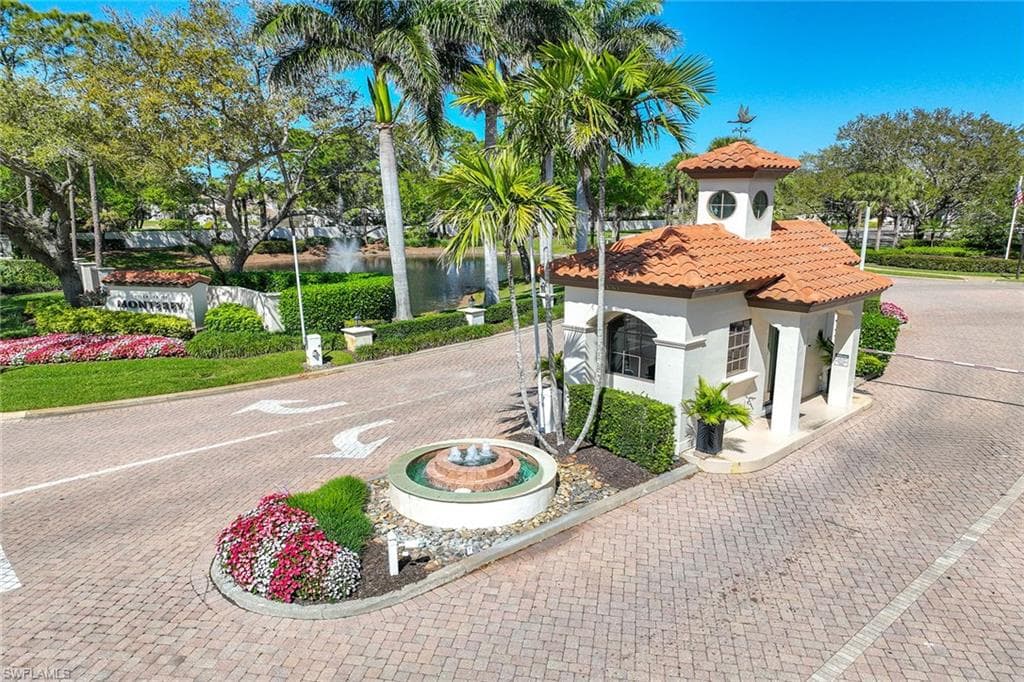 7653 Ponte Verde Way, Naples, FL 34109-49