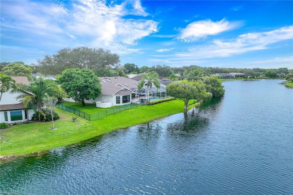 7653 Ponte Verde Way, Naples, FL 34109-6