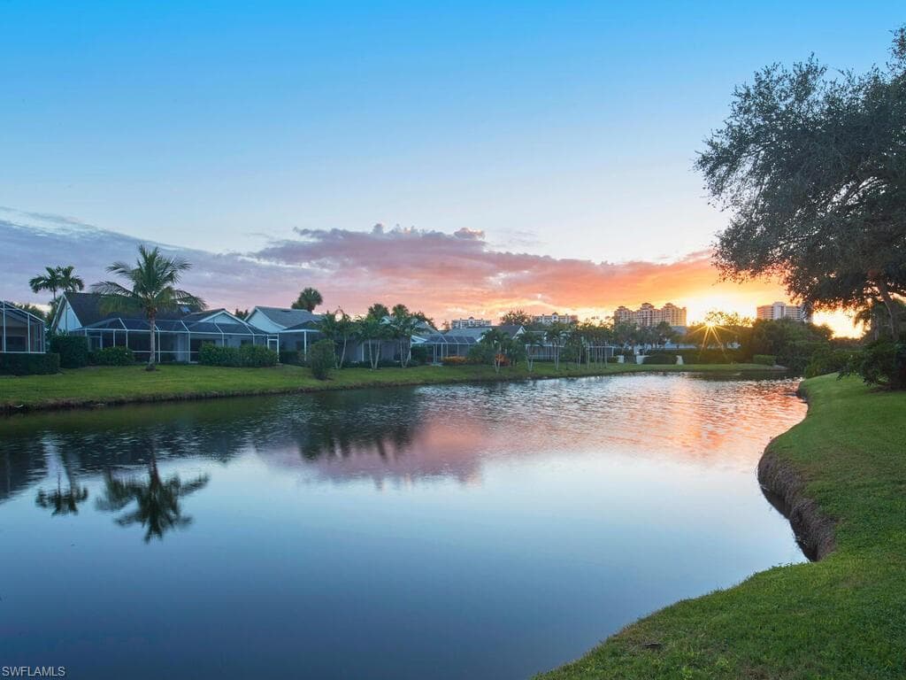 6817 Sand Pointe Cir 4, Naples, FL 34108-1