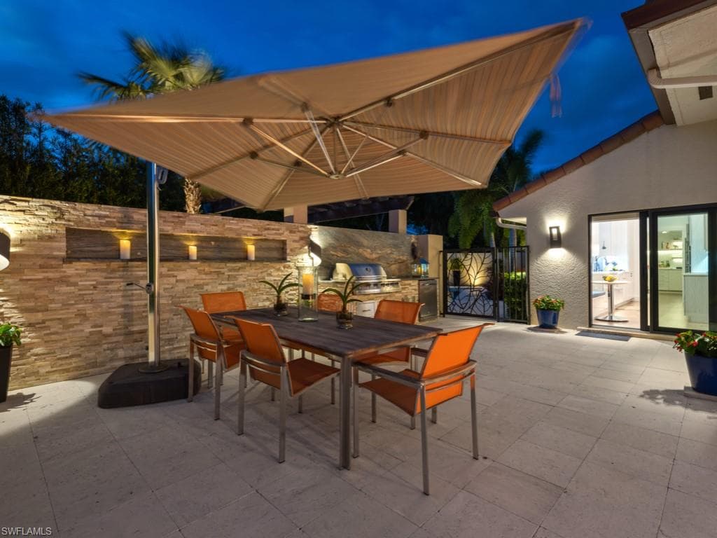 6817 Sand Pointe Cir 4, Naples, FL 34108-33