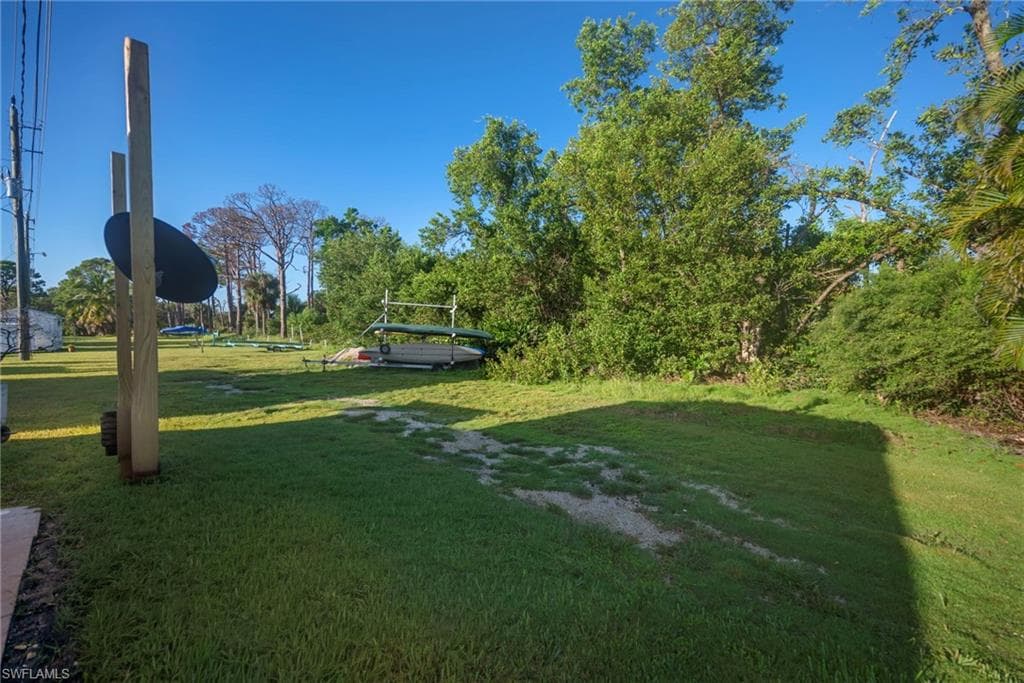 777 Walkerbilt Rd 34, Naples, FL 34110-16