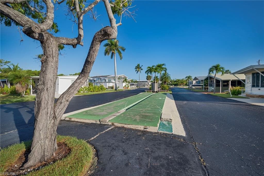 777 Walkerbilt Rd 34, Naples, FL 34110-21