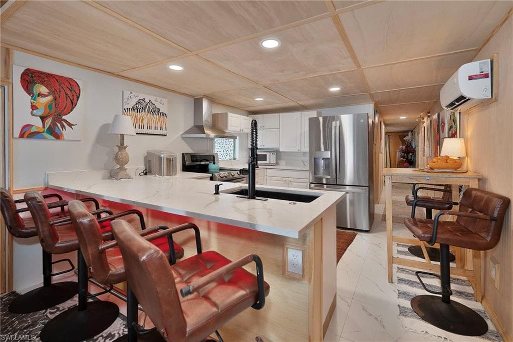 777 Walkerbilt Rd 34, Naples, FL 34110-1