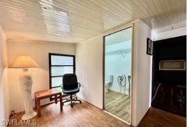 5 Bass Ln 5, Naples, FL 34114-27