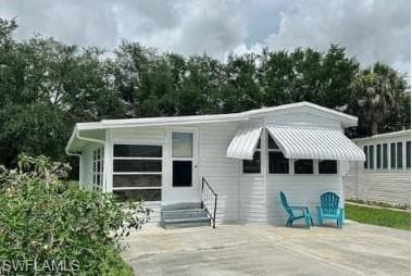 5 Bass Ln 5, Naples, FL 34114-2