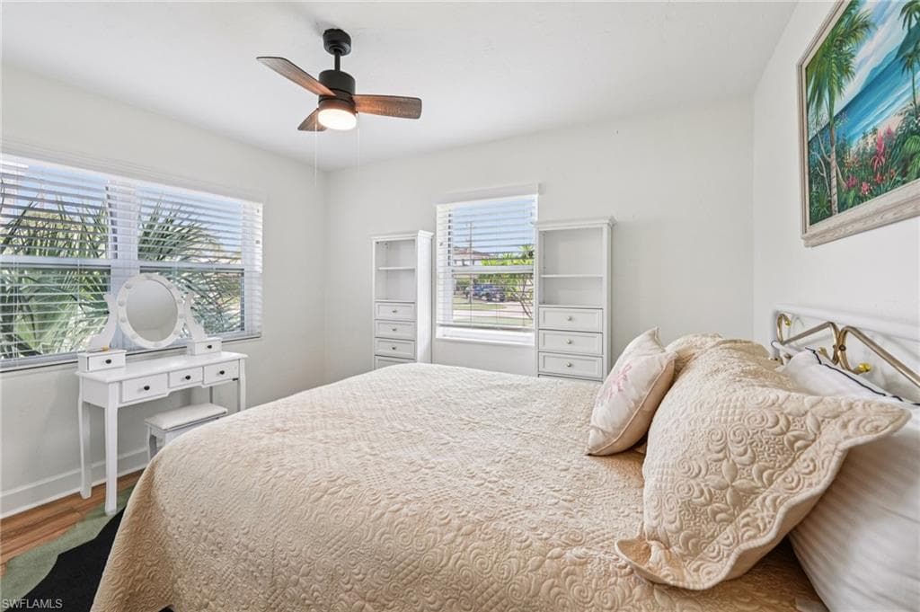 498 Echo Cir, Marco Island, FL 34145-20
