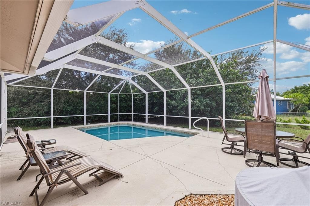 498 Echo Cir, Marco Island, FL 34145-25