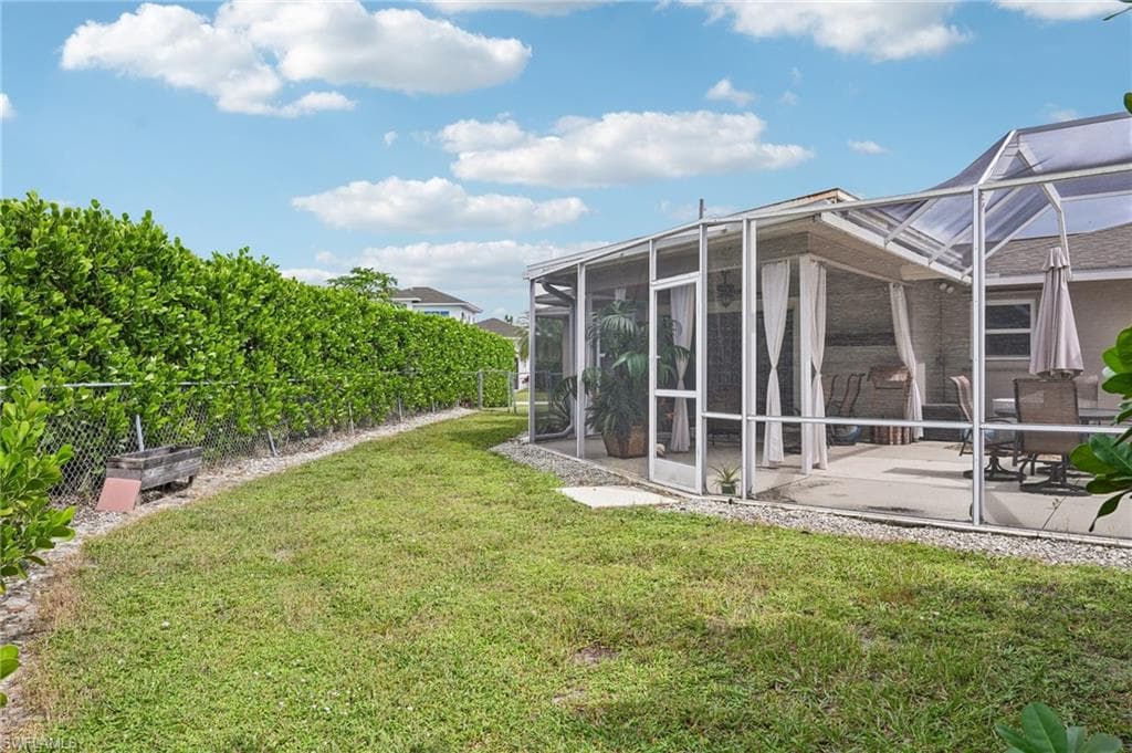 498 Echo Cir, Marco Island, FL 34145-30
