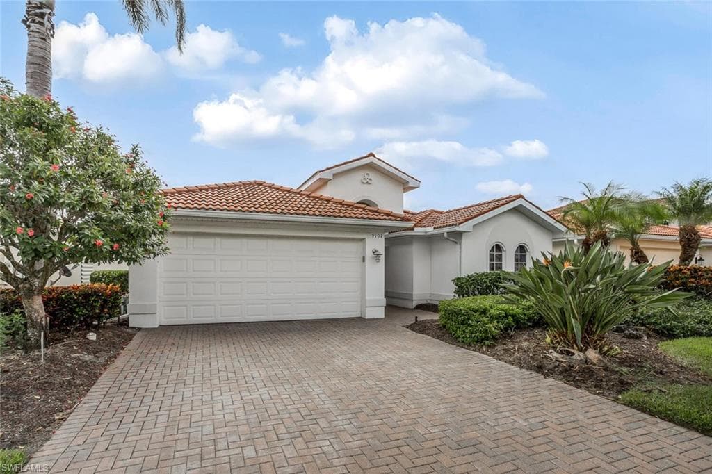 9101 Astonia Way, Estero, FL 33967-1