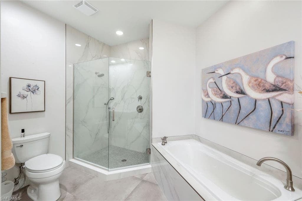 8235 Danbury Blvd 103, Naples, FL 34120-18