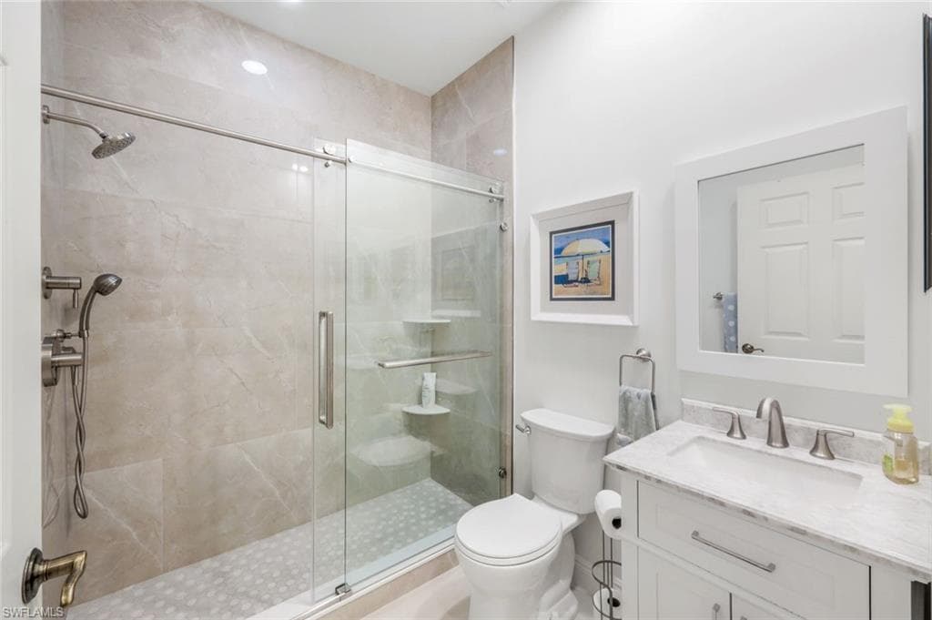 8235 Danbury Blvd 103, Naples, FL 34120-20