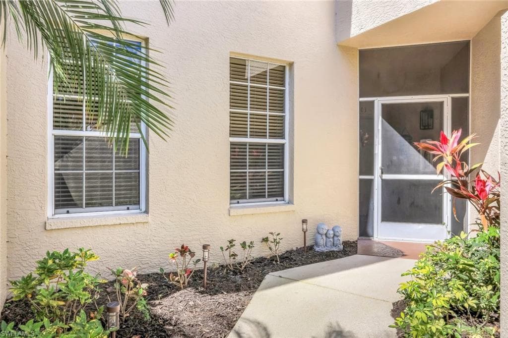 8235 Danbury Blvd 103, Naples, FL 34120-4