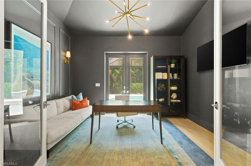 6689 Mill Run Cir, Naples, FL 34109-20