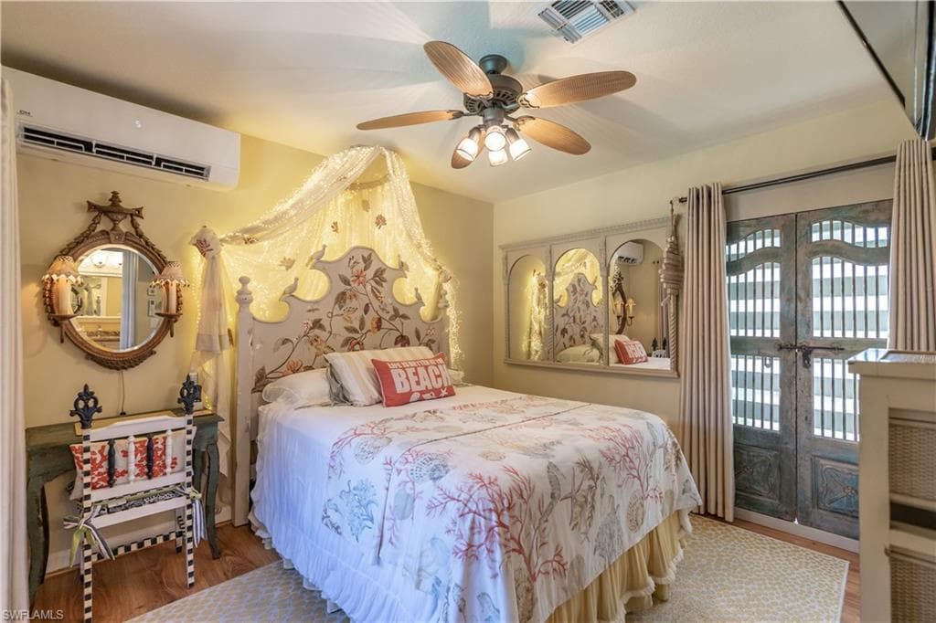 834 Coldstream Ct, Naples, FL 34104-21