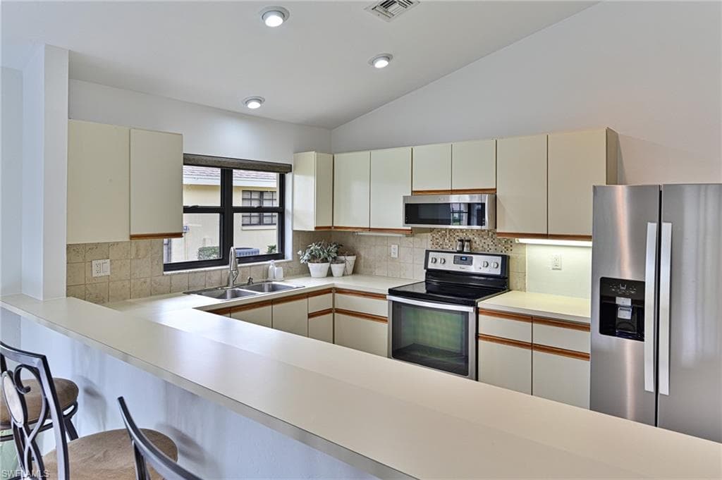 1310 Park Lake Dr 31r, Naples, FL 34110-8