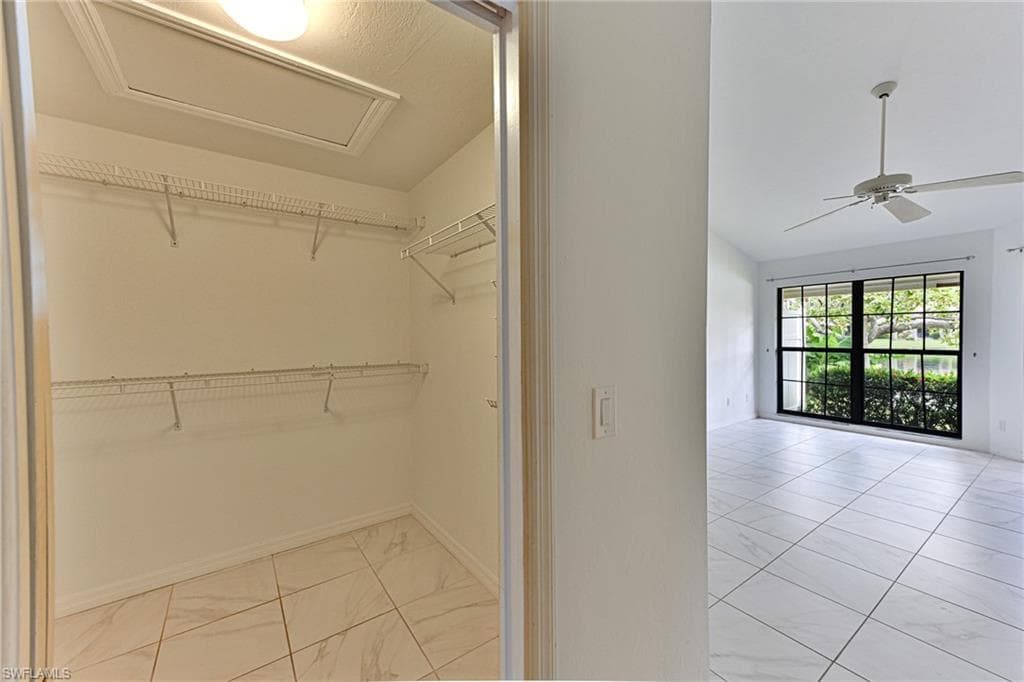 1310 Park Lake Dr 31r, Naples, FL 34110-17