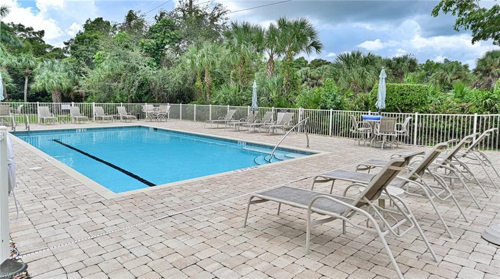 1310 Park Lake Dr 31r, Naples, FL 34110-23