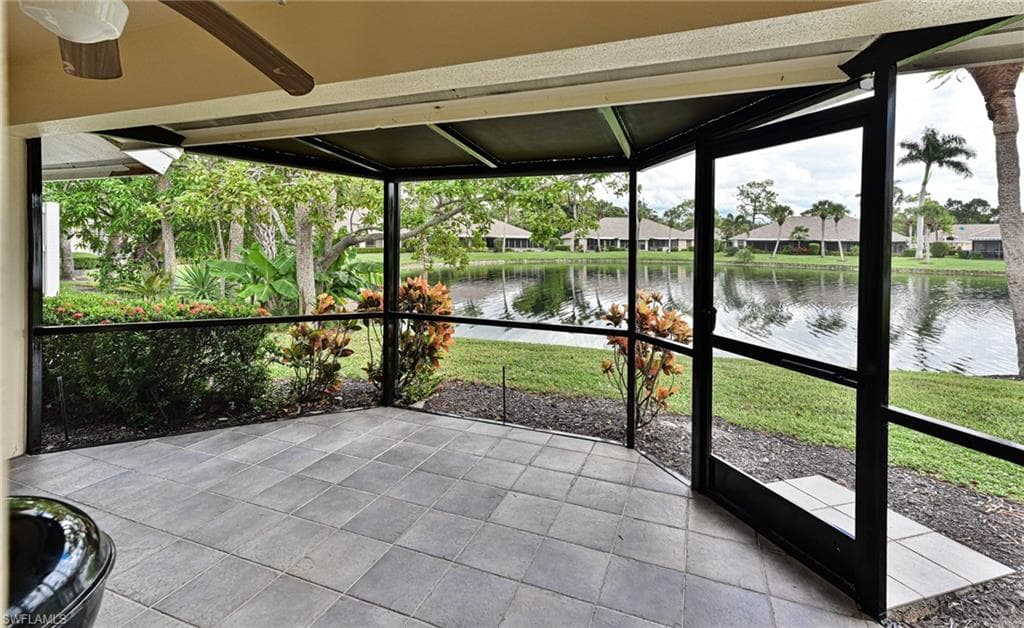 1310 Park Lake Dr 31r, Naples, FL 34110-2