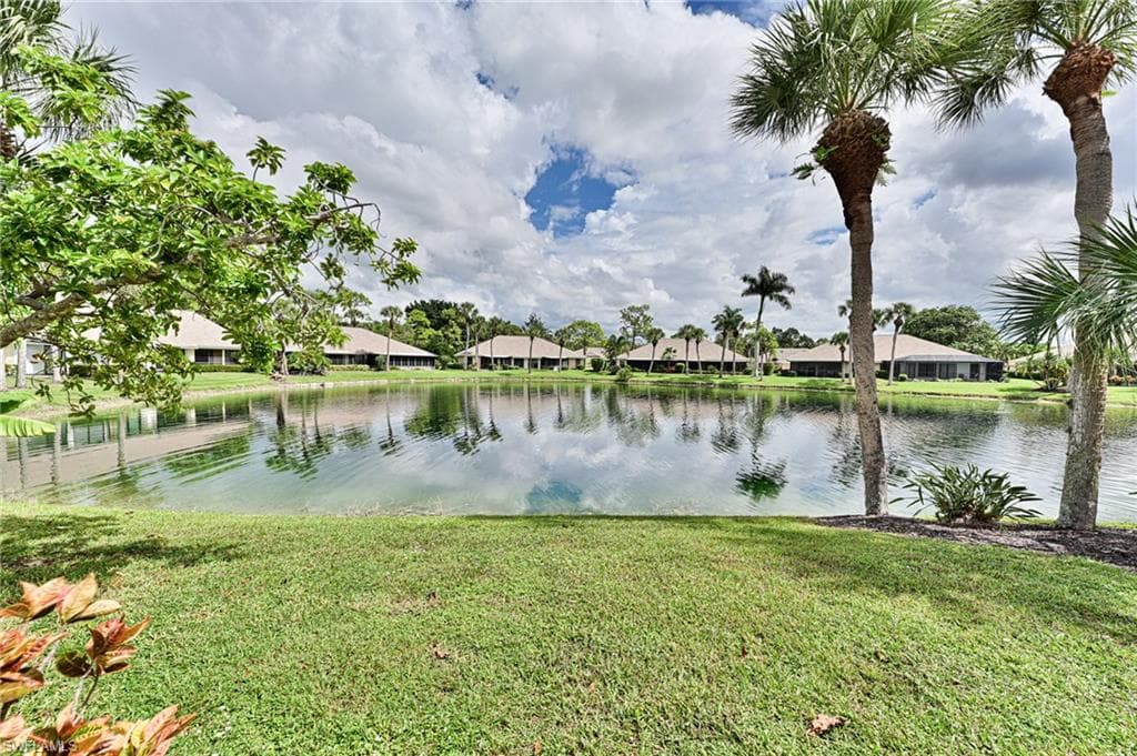 1310 Park Lake Dr 31r, Naples, FL 34110-3